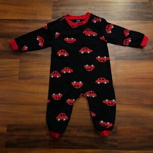 Old Navy Car Print One Piece Jumpsuit Pajamas Baby‎ 12-18 Months Red Black